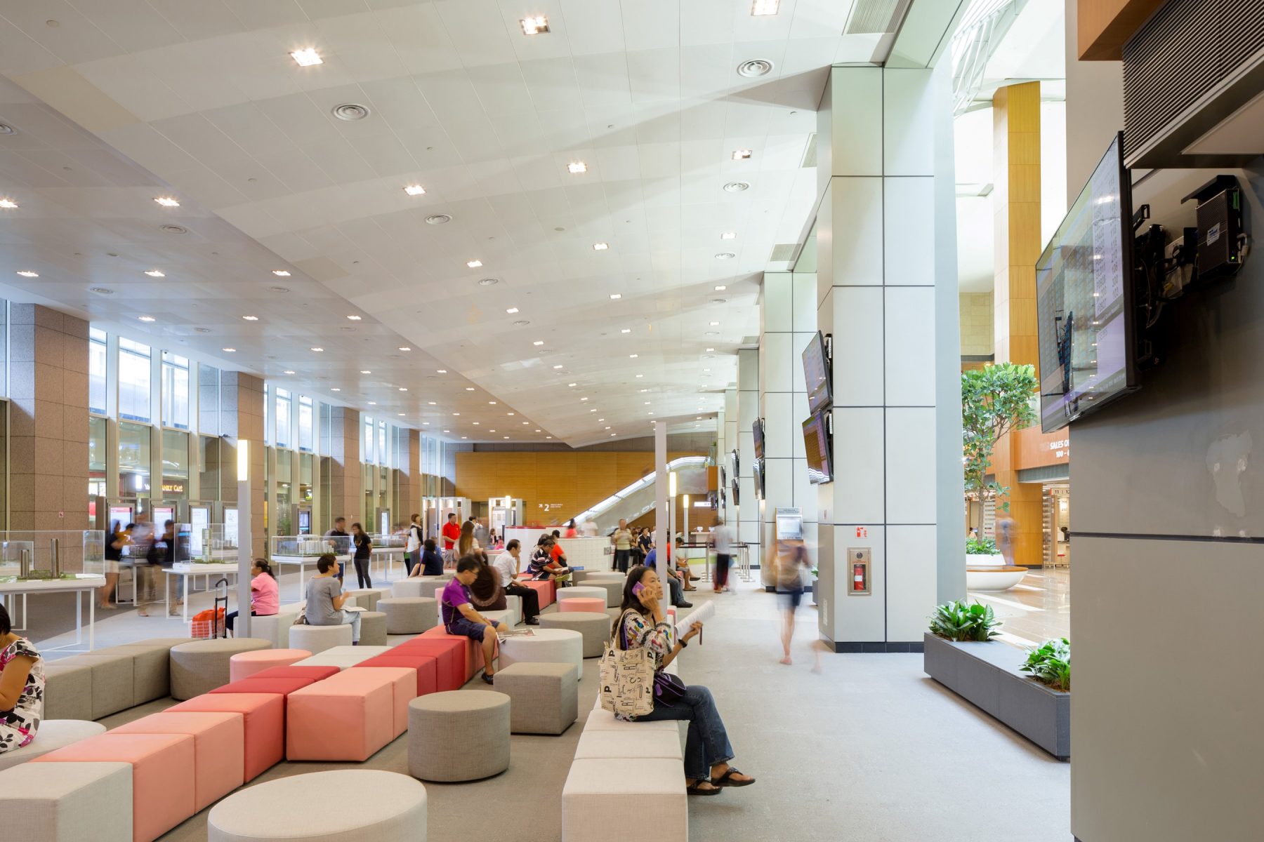 3 HDB Hub Atrium - 18