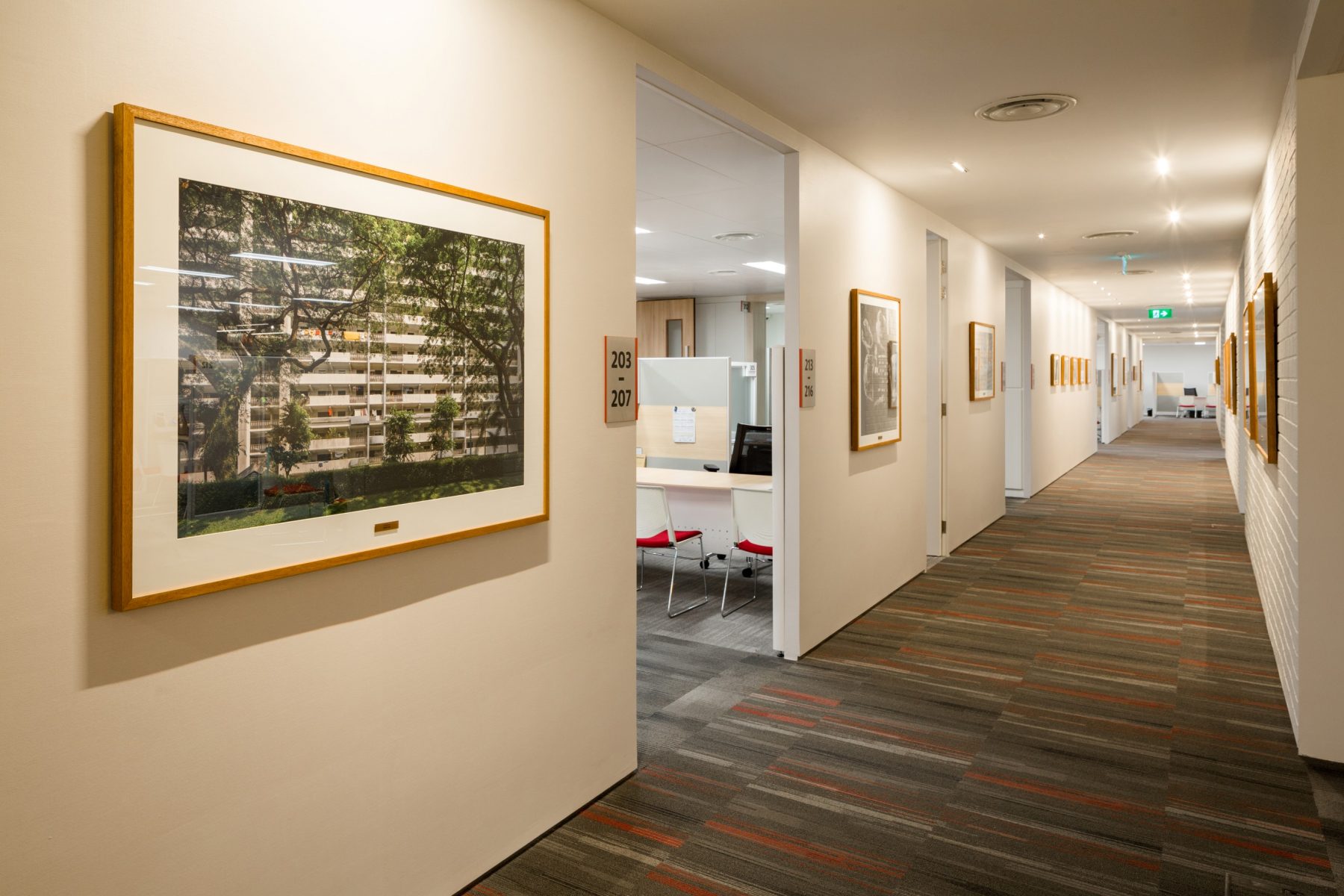 5 HDB Hub Atrium - 60